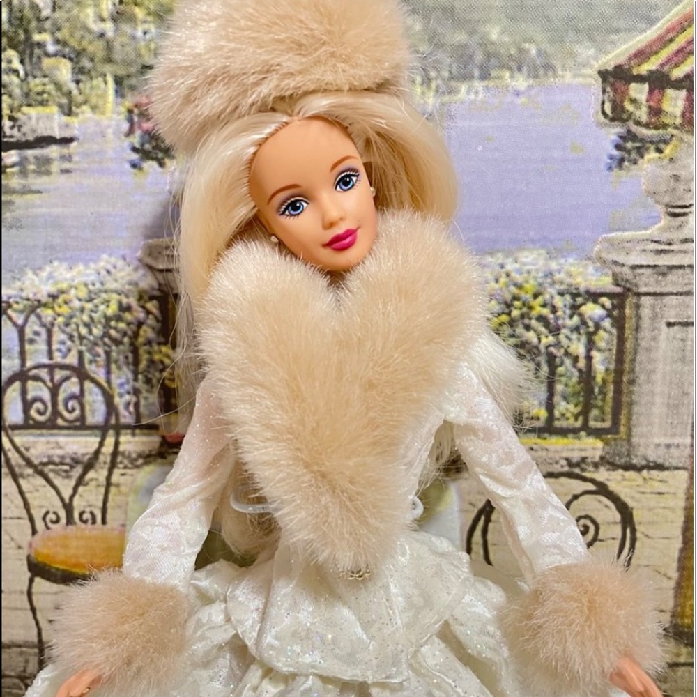 NIB Collectors Winter Evening Barbie